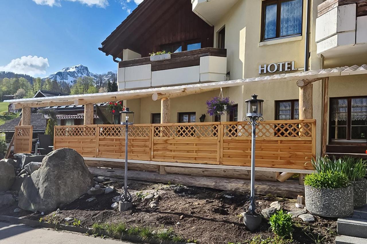 Hotel Restaurant Schoenau Wildhaus Exterior photo